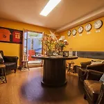 Amelia By Gaiarooms Hostel Salamanca