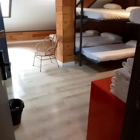 Amelia By Gaiarooms Hostel Salamanca