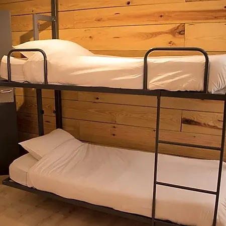 Hostel Amelia By Gaiarooms Salamanca