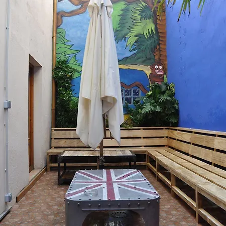Hostel Erasmus By Gaiarooms *