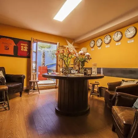 Erasmus By Gaiarooms Hostel Salamanca