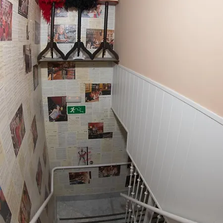 Amelia By Gaiarooms *