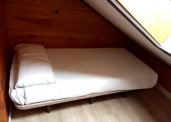 Hostal Amelia By Gaiarooms